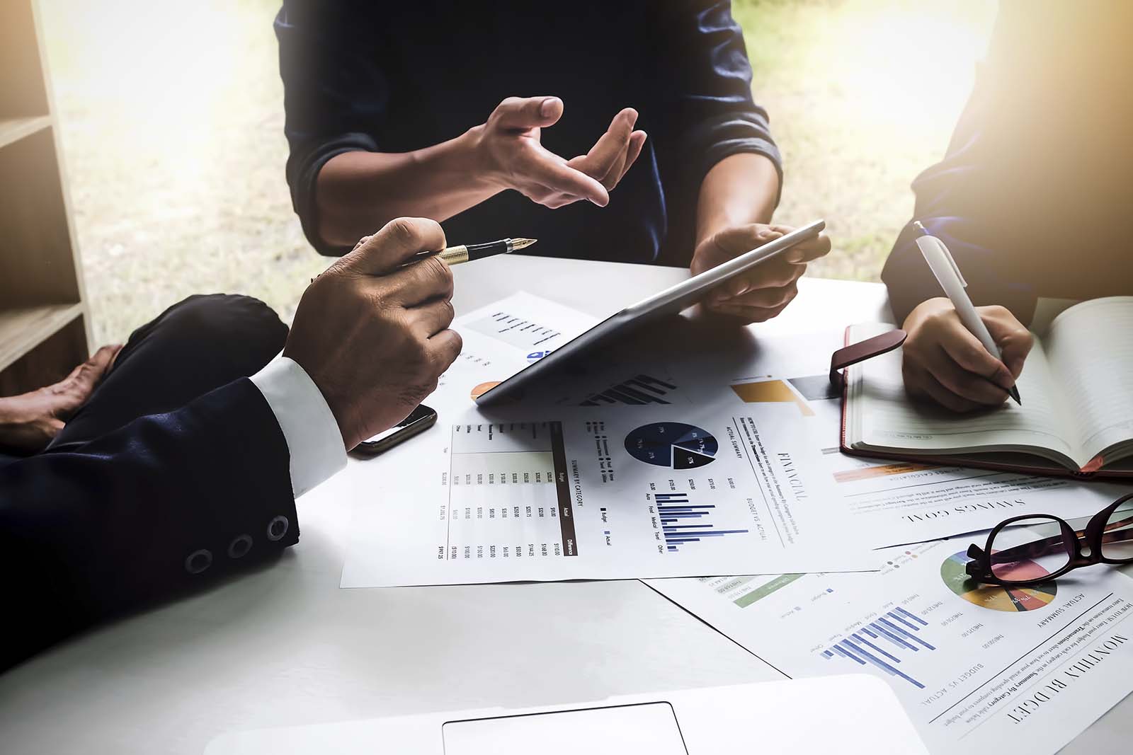 seguro lineas financieras empresas finanzas Hernández Martínez