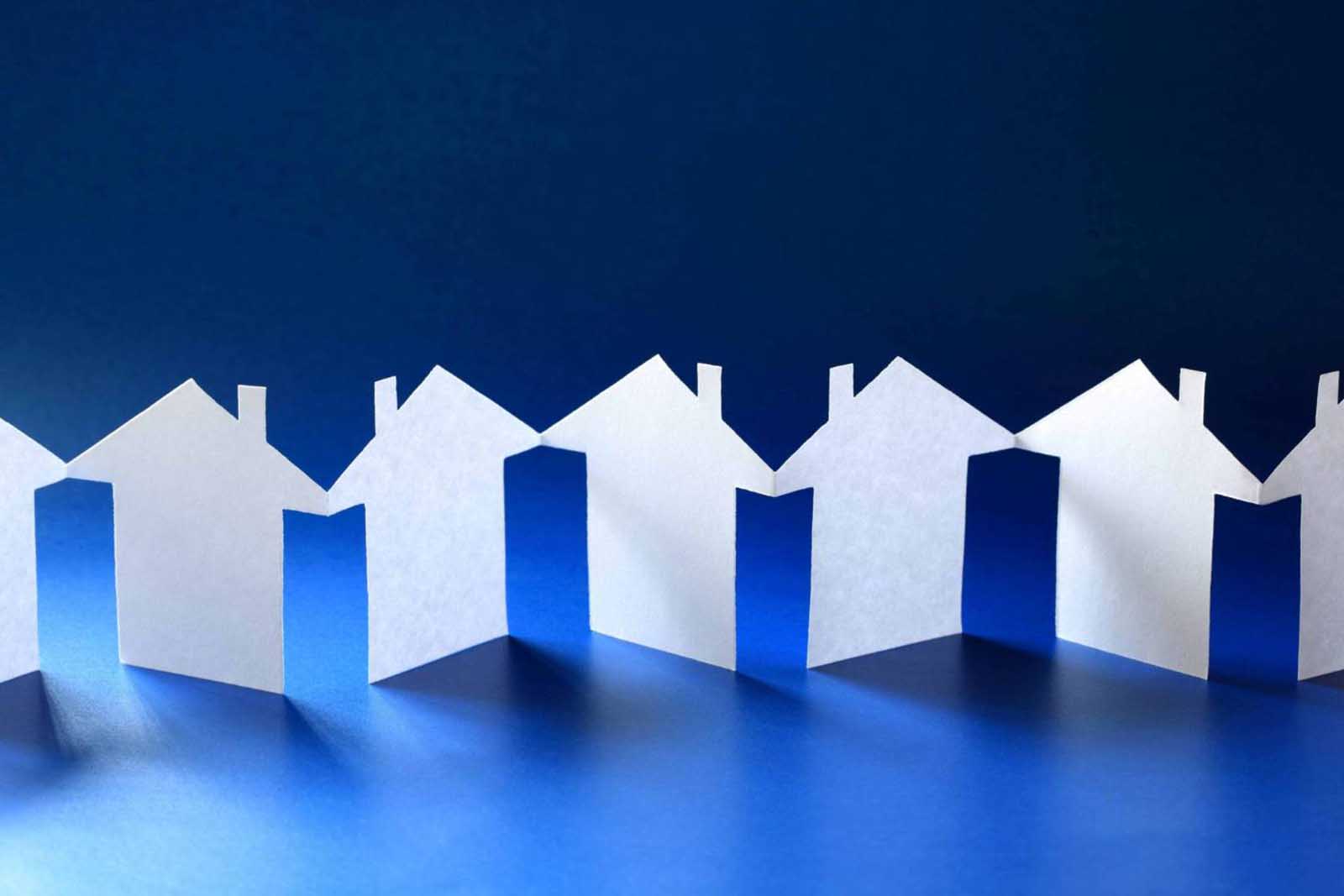 seguro comunidades particulares finanzas Hernández Martínez